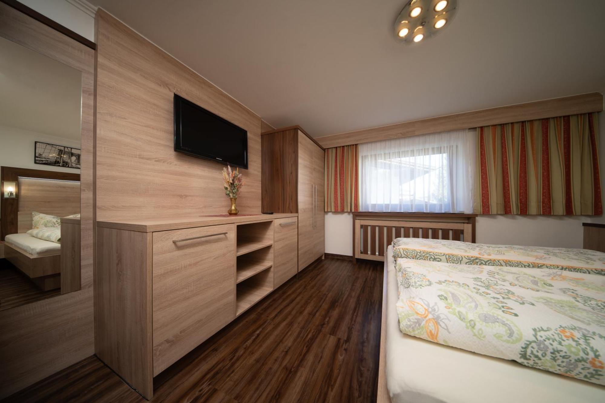 Haus Alexander Apartment Langenfeld Luaran gambar